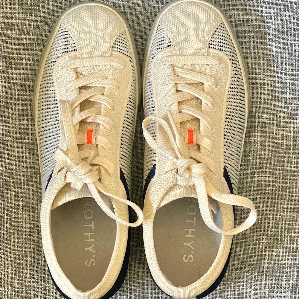 Rothy’s “The Lace Up” Size 8